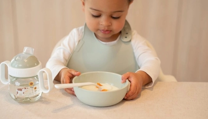 rozszerzanie_diety_u_niemowlaka