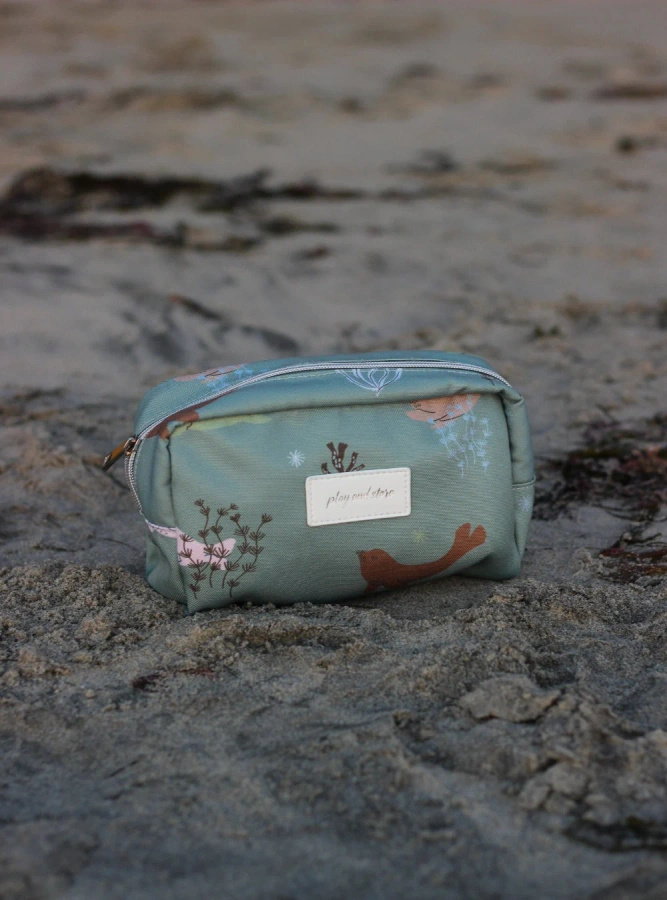 Play&Store - TOILET BAG - kosmetyczka - seals/green