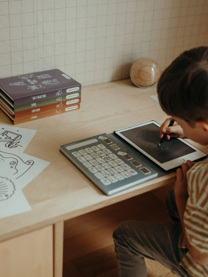 Kidywolf - KIDYDRAW-MINI-OPI - pad rysunkowy z ekranem LCD "ocean i piraci"