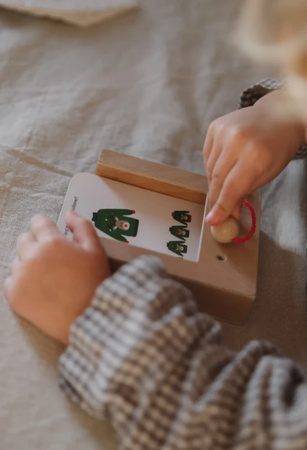 WiemTo Zestaw dla dzieci 3-4 lat. Pudełko WiemTo i 6 Zestawów Kart