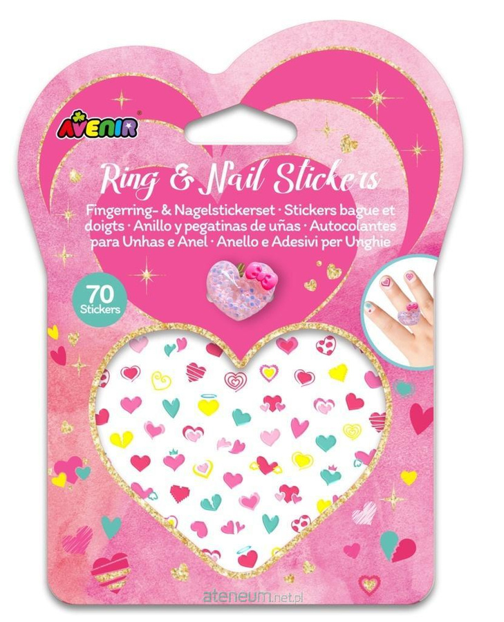 Naklejki na paznokcie i błyszczący pierścionek