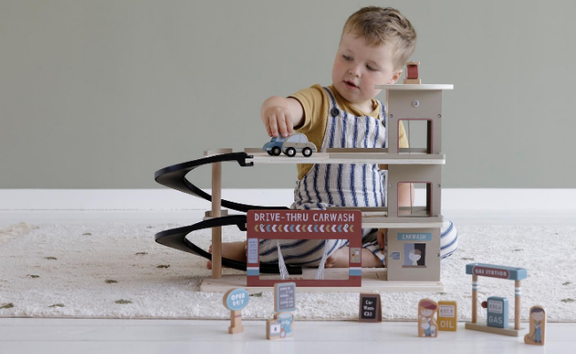 LITTLE DUTCH GARAŻ WIELOPOZIOMOWY