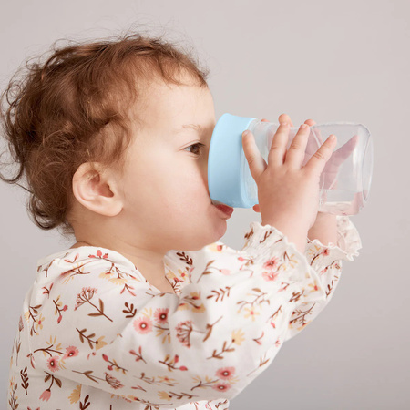 Kubek treningowy 240 ml 