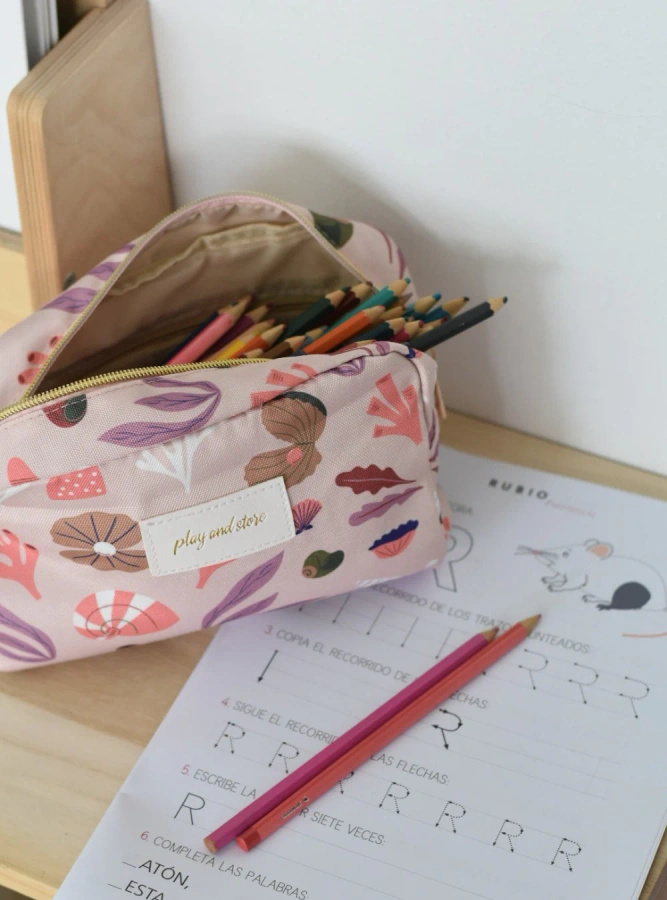 Play&Store - TOILET BAG - kosmetyczka - shells/pink