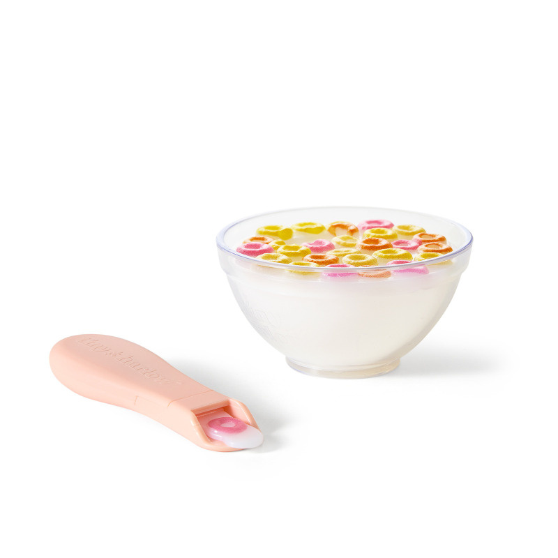 Tiny Harlow, Tiny Tummies Magiczna miseczka i łyżeczka, Płatki śniadaniowe