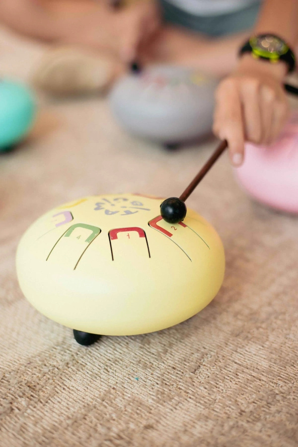 Baby Tambu - bębenek językowy - Mellow Yellow