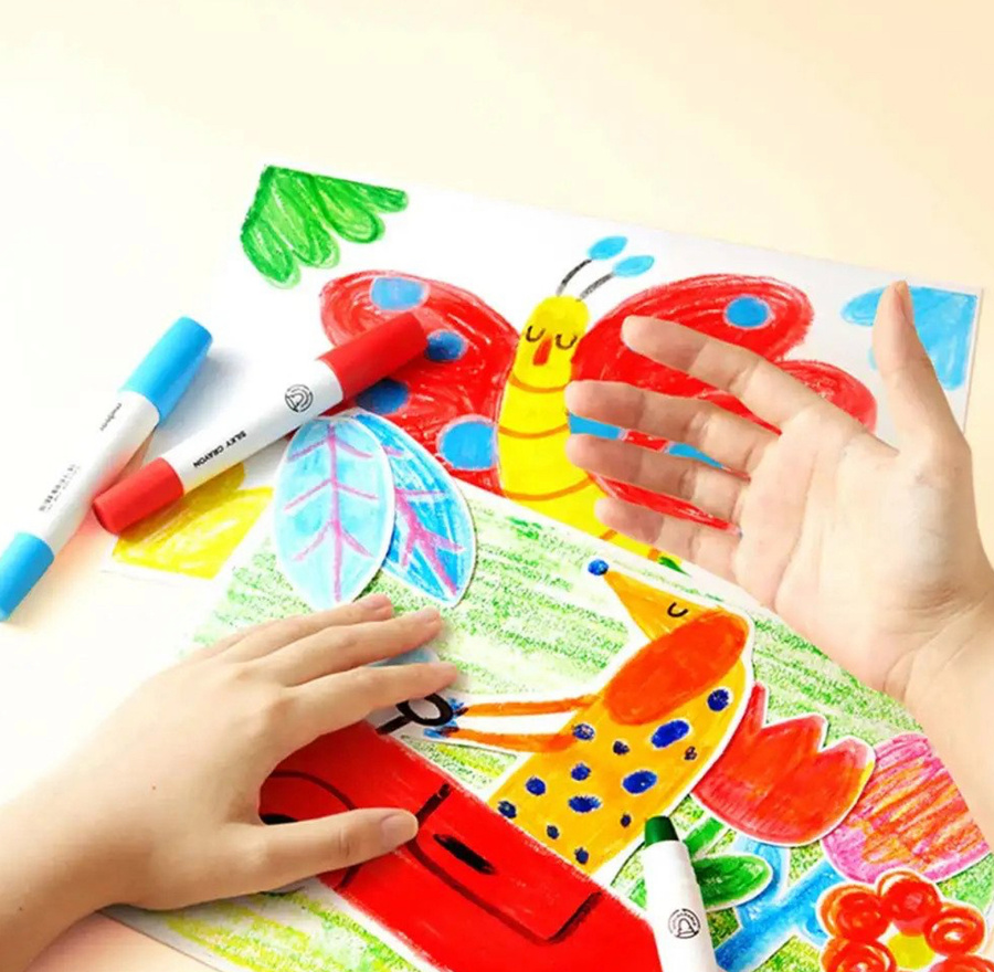 Wiaderko szybkoschnących, miękkich, zmywalnych kredek (8 kolorów)