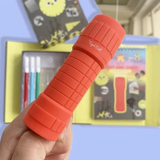 Tiger Tribe Zabawa z Optyką - Światło