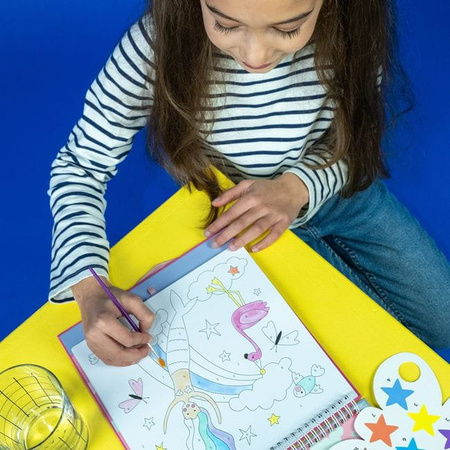 Kraina Fantazji Kolorowanka Maluj po Numerach z farbkami