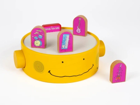 Zespół Jamming z trasą, dodatek do QUBITUNES, wersja angielska