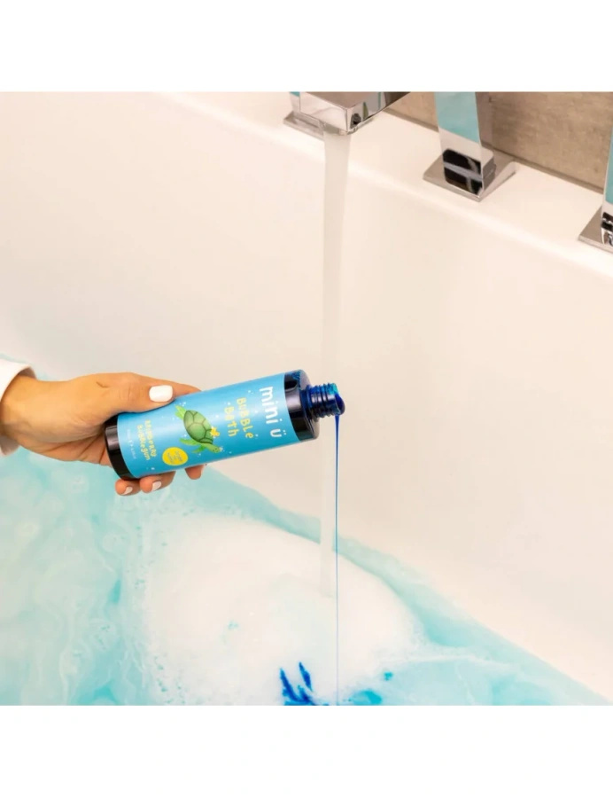 Naturalny bąbelkowy płyn do kąpieli dla dzieci i niemowląt