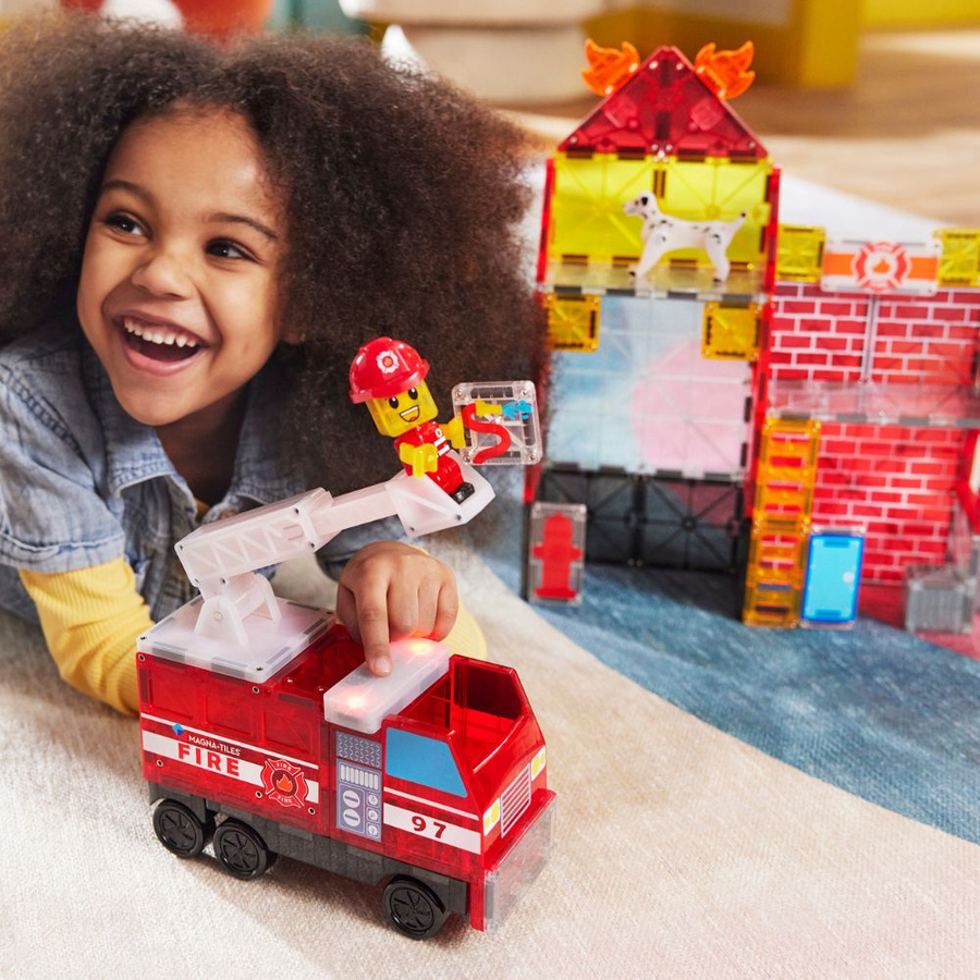 MAGNA-TILES® Klocki Magnetyczne Remiza Strażacka 50 el.